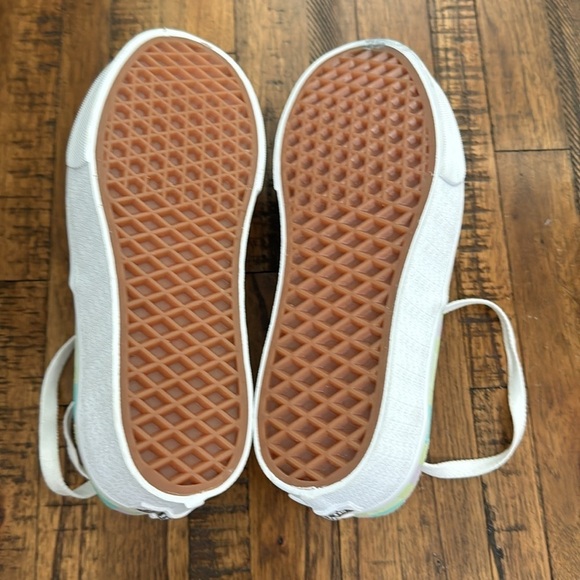 Vans Multicolor Checkered Women's Sneakers - Picture 8 of 13